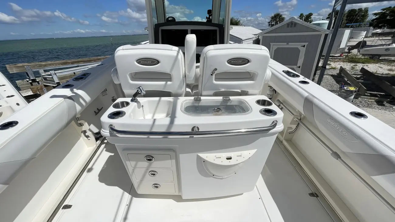 Thumbnail von Boston Whaler 280 Outrage