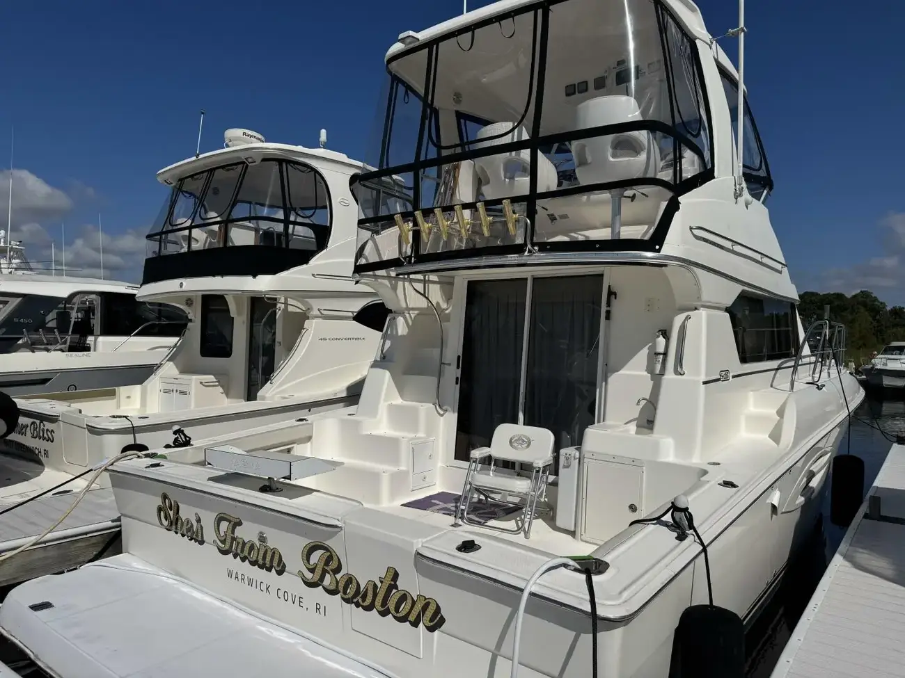 Thumbnail von Silverton 42 Convertible She's From Boston