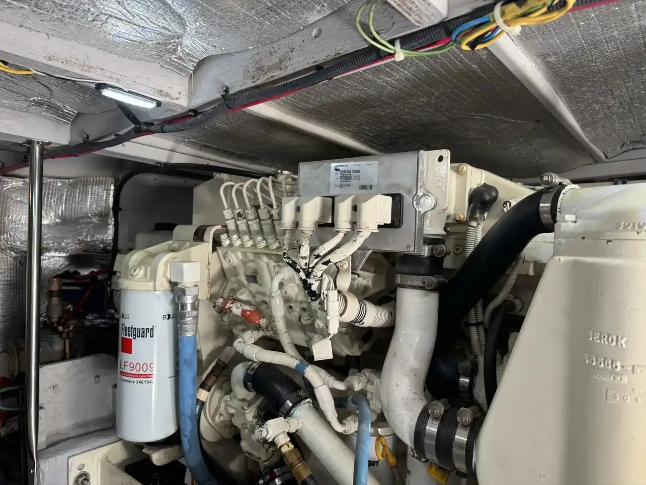 Thumbnail von Silverton 42 Convertible She's From Boston