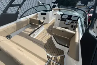 Thumbnail von Sea Ray SDX 250 Fuoribordo