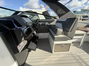 Thumbnail von Cruisers Yachts 34 GLS