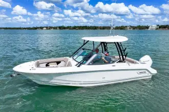 Thumbnail von Boston Whaler 240 Vantage