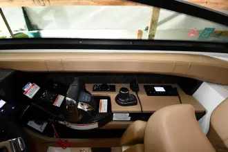 Thumbnail von Sea Ray SLX 400 Outboard