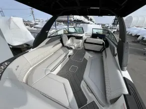 Thumbnail von Sea Ray SLX 280 Fuoribordo