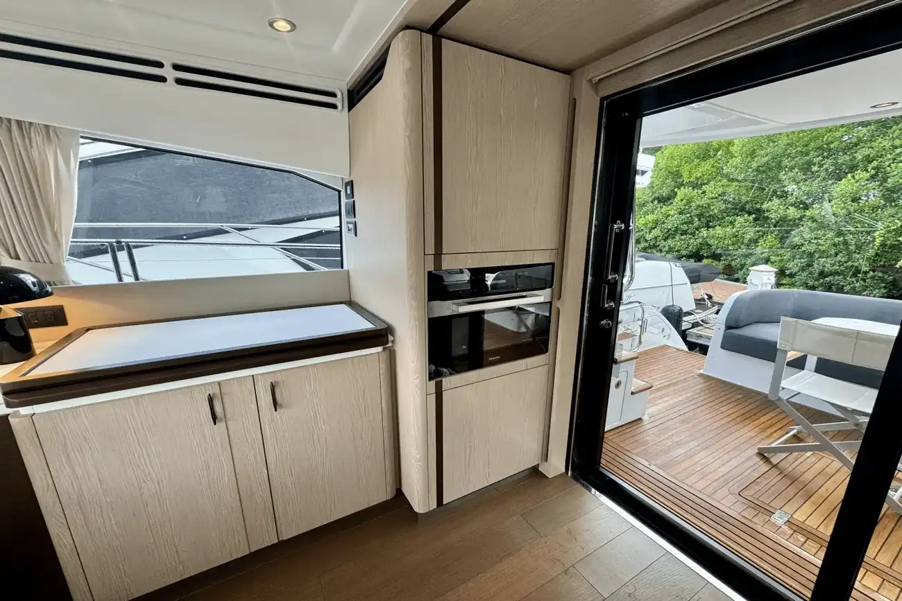 Thumbnail von Azimut Fly 53