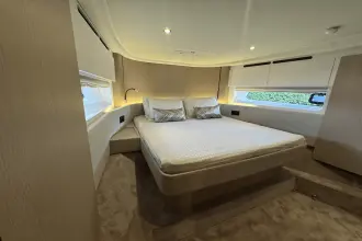 Thumbnail von Azimut Fly 53