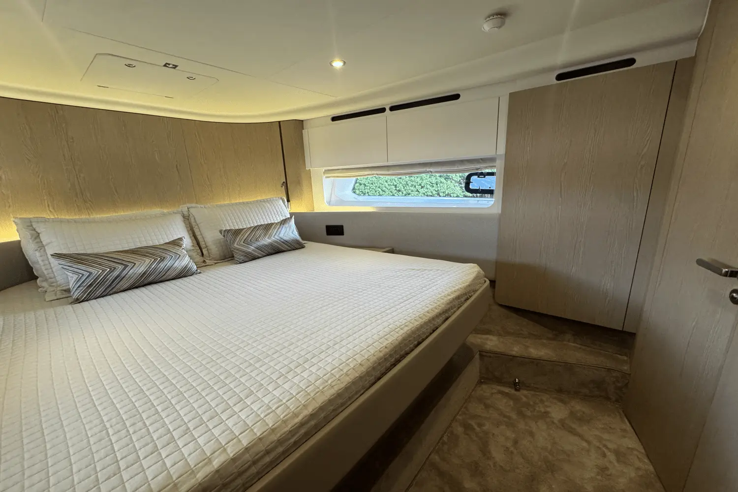 Thumbnail von Azimut Fly 53