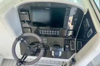 Thumbnail von Yellowfin 42 Offshore