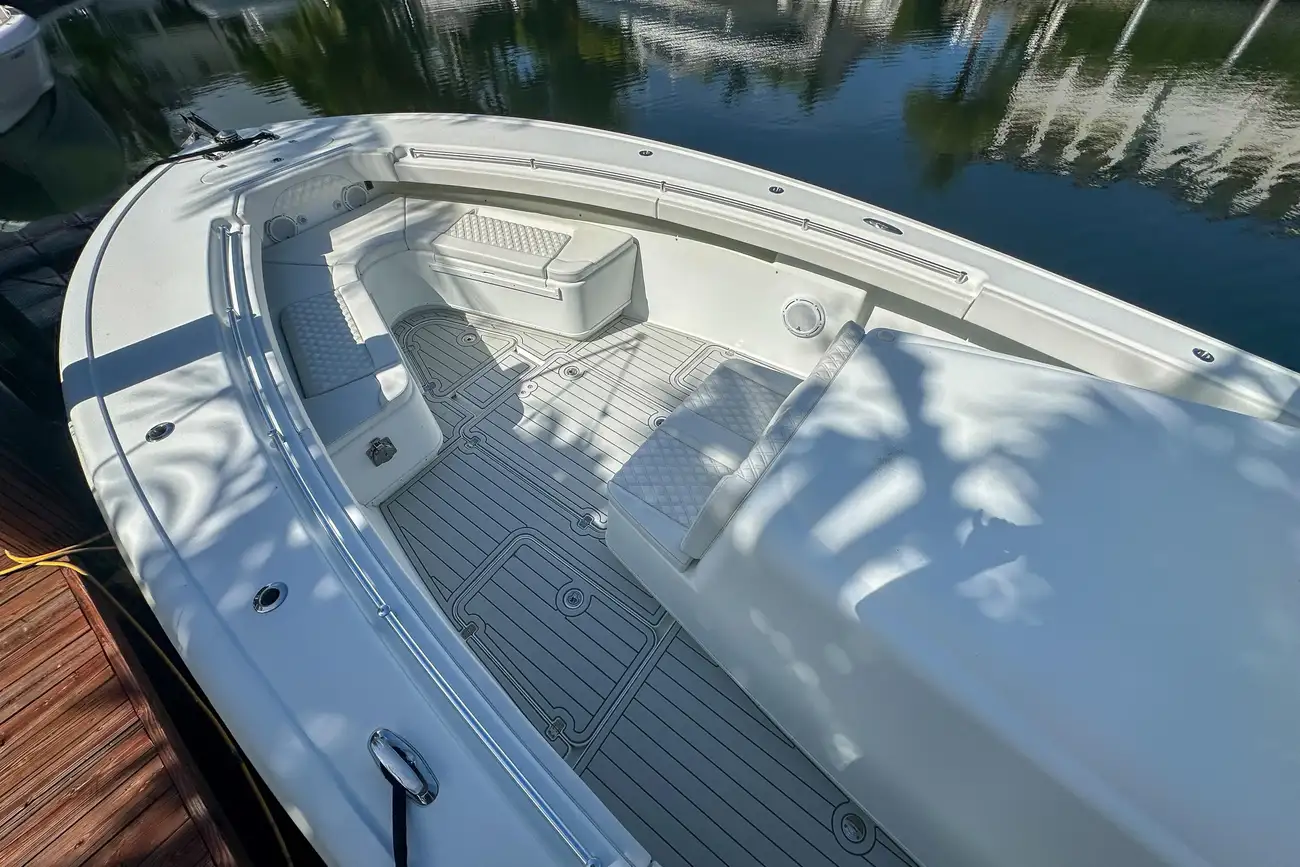 Thumbnail von Yellowfin 42 Offshore