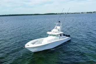 Thumbnail von Yellowfin 42 Offshore