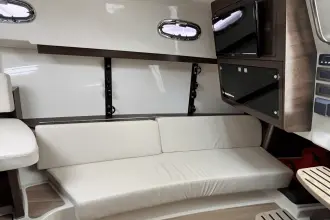 Thumbnail von Boston Whaler 345 Conquest