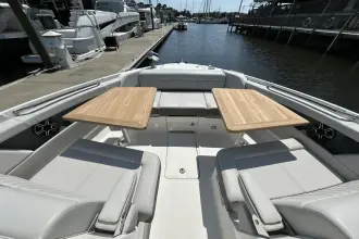 Thumbnail von Sea Ray SLX 350 Außenborder