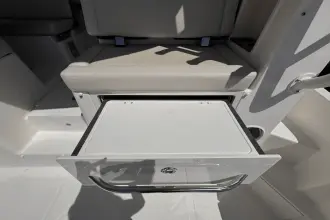 Thumbnail von Boston Whaler 405 Conquest