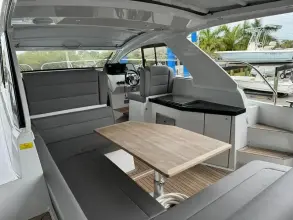 Thumbnail von Sealine S335V