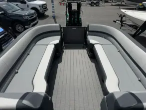 Thumbnail von Avalon Excalibur LTD Quad Lounge 27