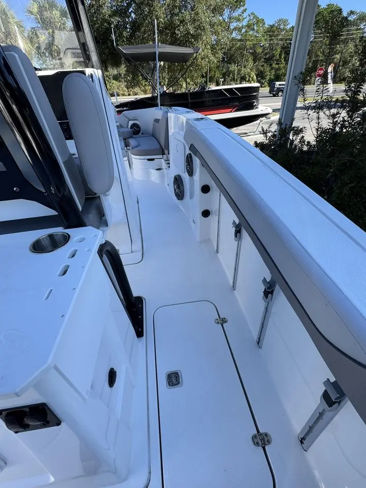 Thumbnail von Hurricane SunDeck OB 2400