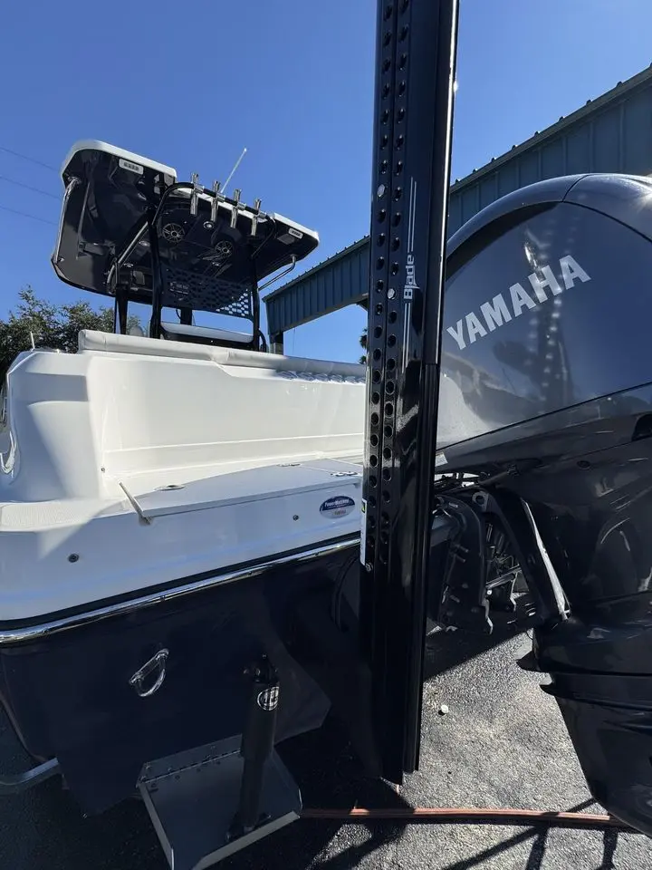 Thumbnail von Hurricane SunDeck OB 2400