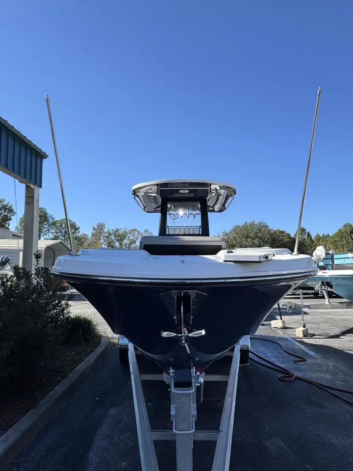 Thumbnail von Hurricane SunDeck OB 2400