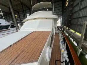 Thumbnail von Hatteras 65 Convertible