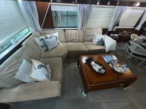 Thumbnail von Hatteras 65 Convertible