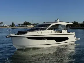 Thumbnail von Sealine C335V