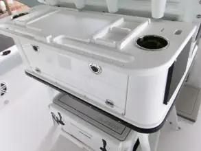 Thumbnail von Blackfin 242 HB