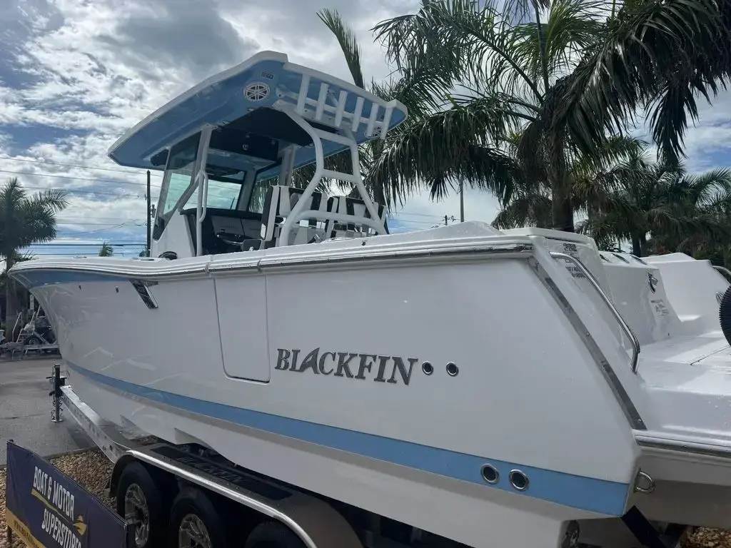 Thumbnail von Blackfin 302 CC