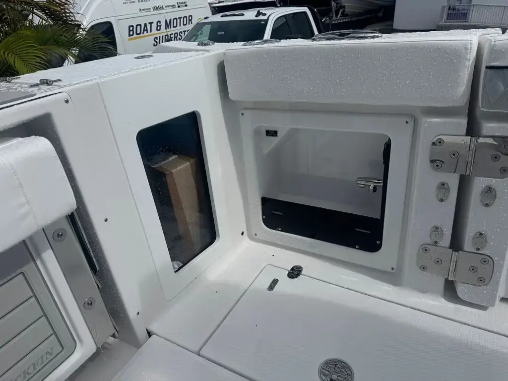 Thumbnail von Blackfin 302 CC