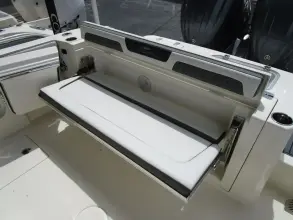 Thumbnail von Cobia 296 Center Console