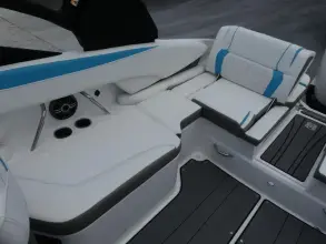 Thumbnail von Hurricane SunDeck 2600 OB