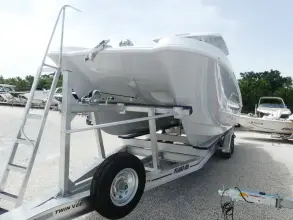 Thumbnail von Twin Vee Powercats 280 GFX