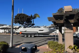 Thumbnail von Cruisers Yachts 338 SS