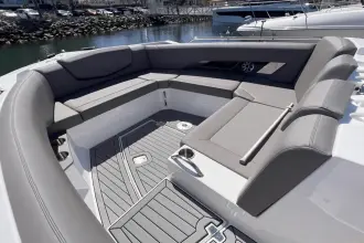 Thumbnail von Cruisers Yachts 338 SS