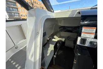 Thumbnail von Sea Ray 370 Sundancer Outboard