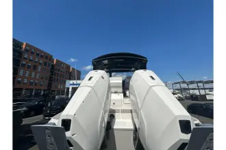 Thumbnail von Sea Ray 370 Sundancer Outboard