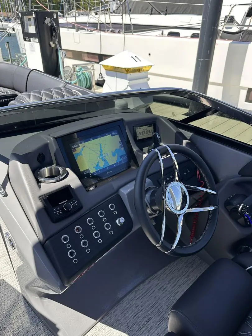 Thumbnail von Bennington 27 QXFBWAX2