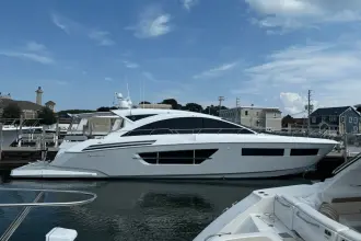 Thumbnail von Cruisers Yachts 60 Cantius