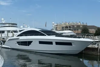Thumbnail von Cruisers Yachts 60 Cantius