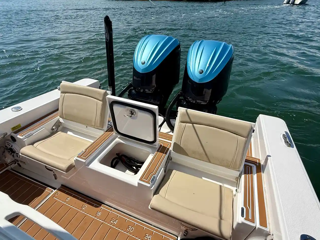 Thumbnail von Everglades 273 CC