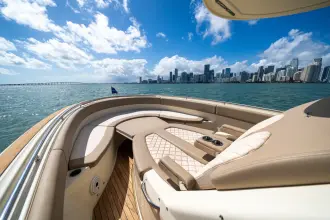 Thumbnail von Chris Craft 34 Catalina