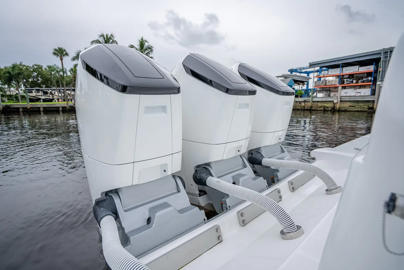 Thumbnail von Hcb 42 Lujo