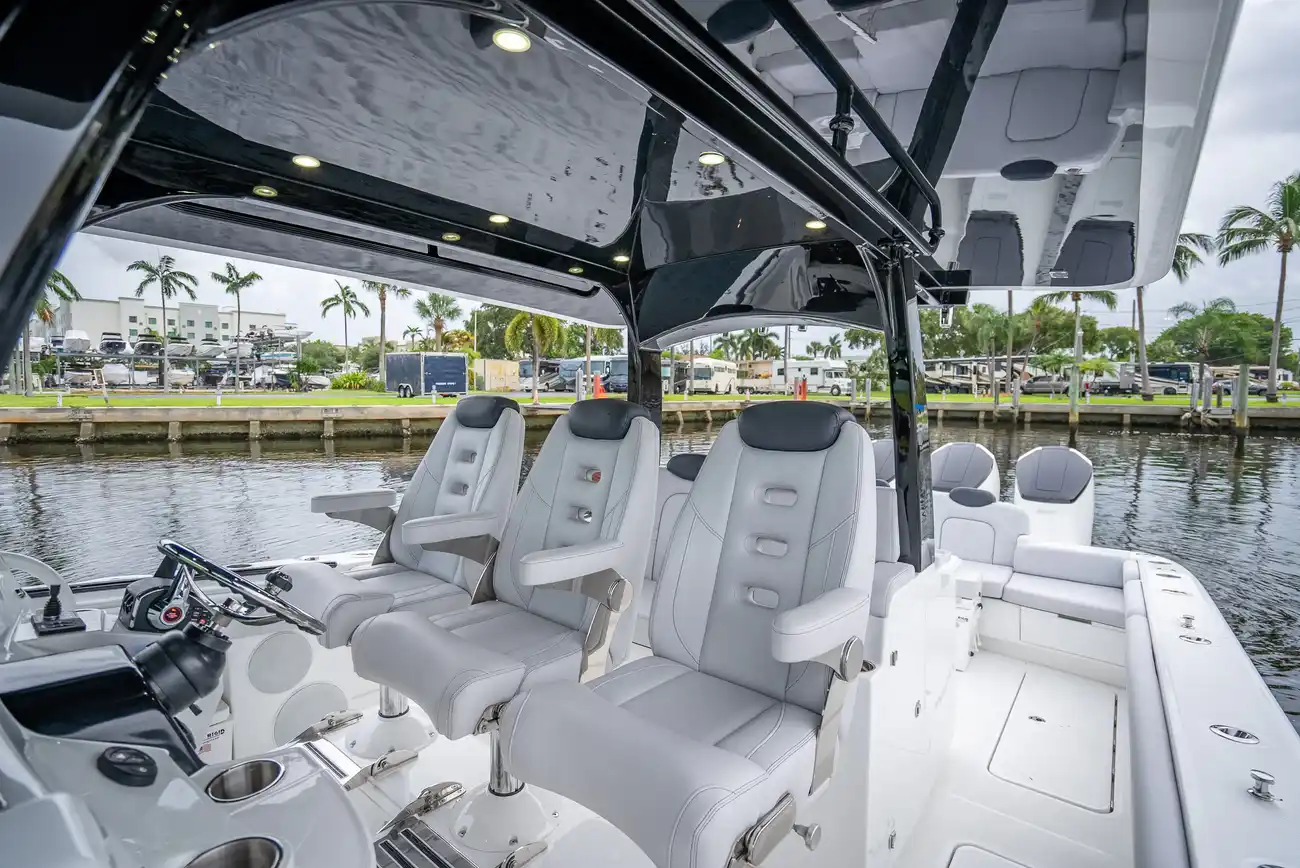 Thumbnail von Hcb 42 Lujo