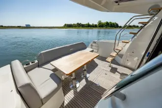 Thumbnail von Prestige 420