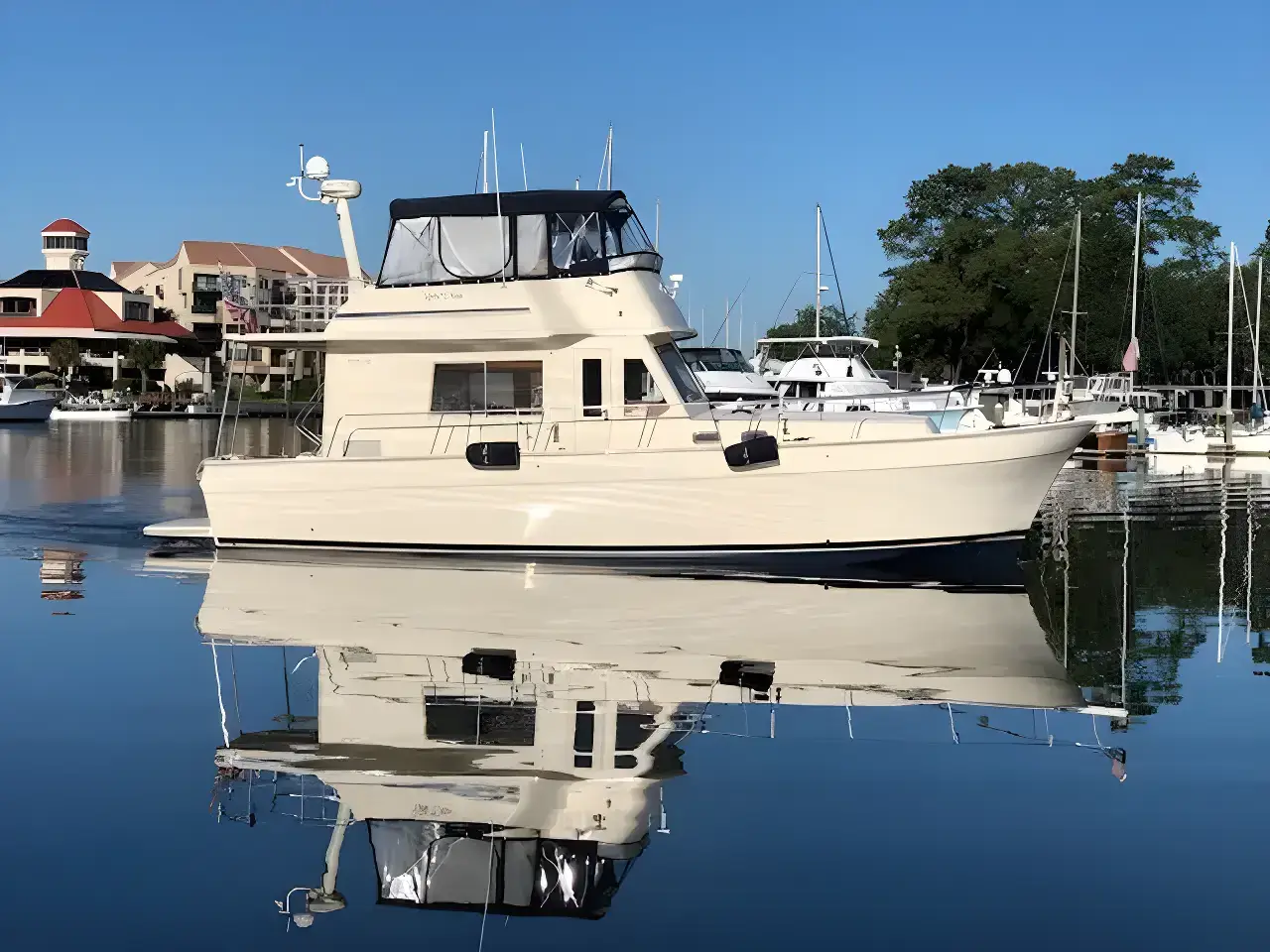 Thumbnail von Mainship 43 Trawler