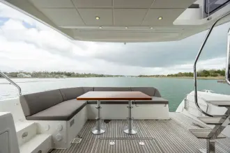 Thumbnail von Prestige 460