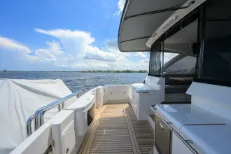 Thumbnail von Riviera Sports Motor Yacht 46