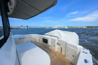 Thumbnail von Riviera Sports Motor Yacht 46