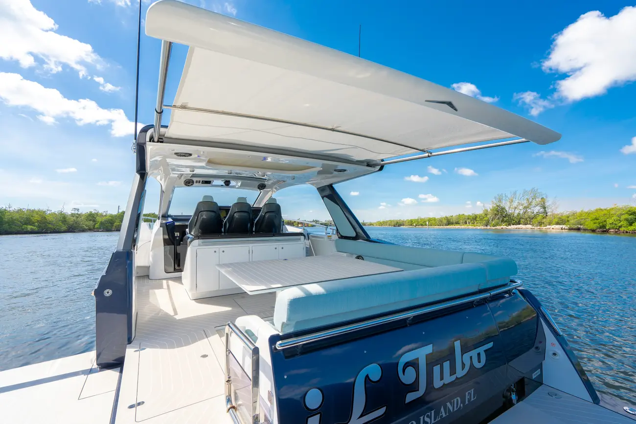 Thumbnail von Azimut 48