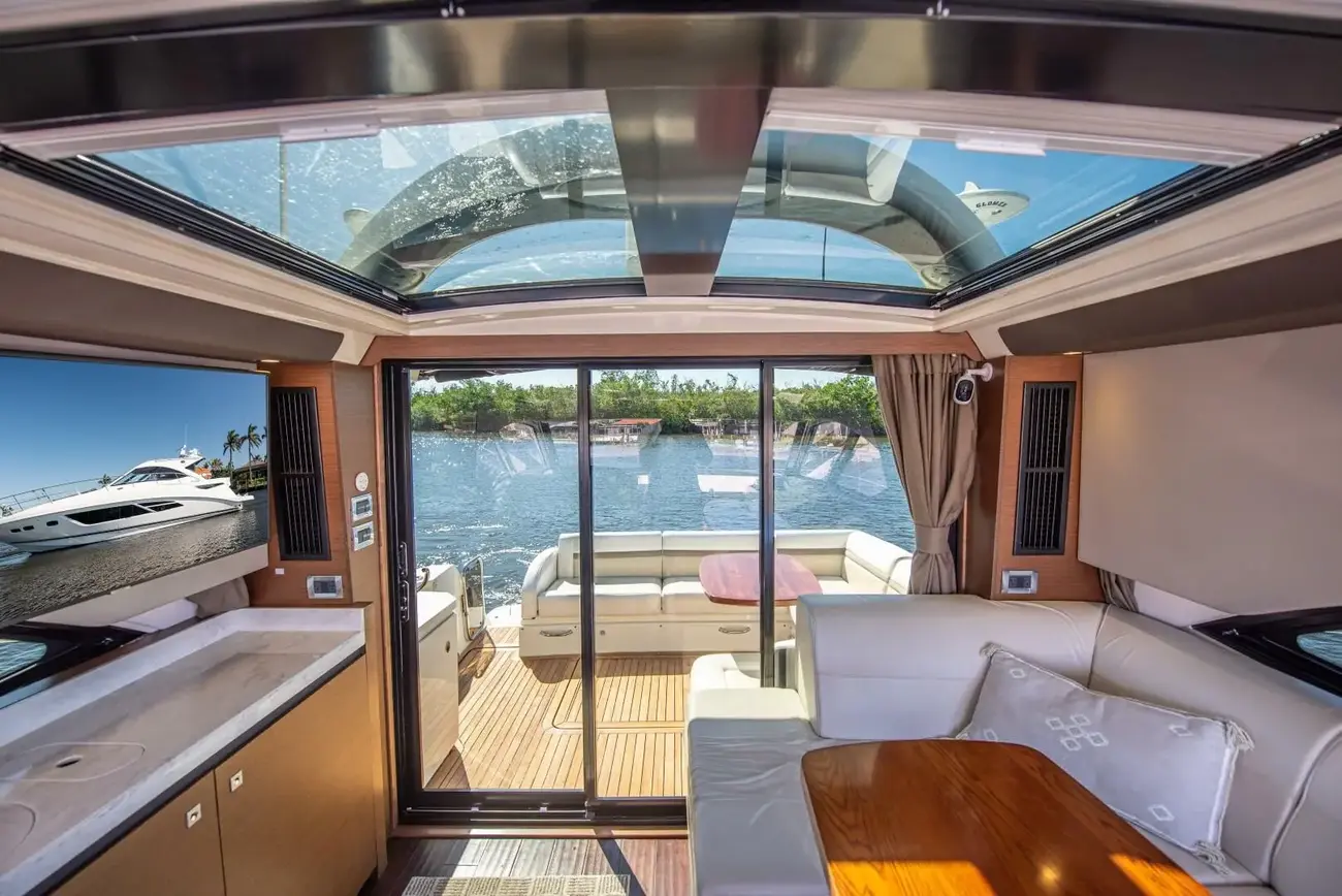 Thumbnail von Sea Ray 510 Sundancer