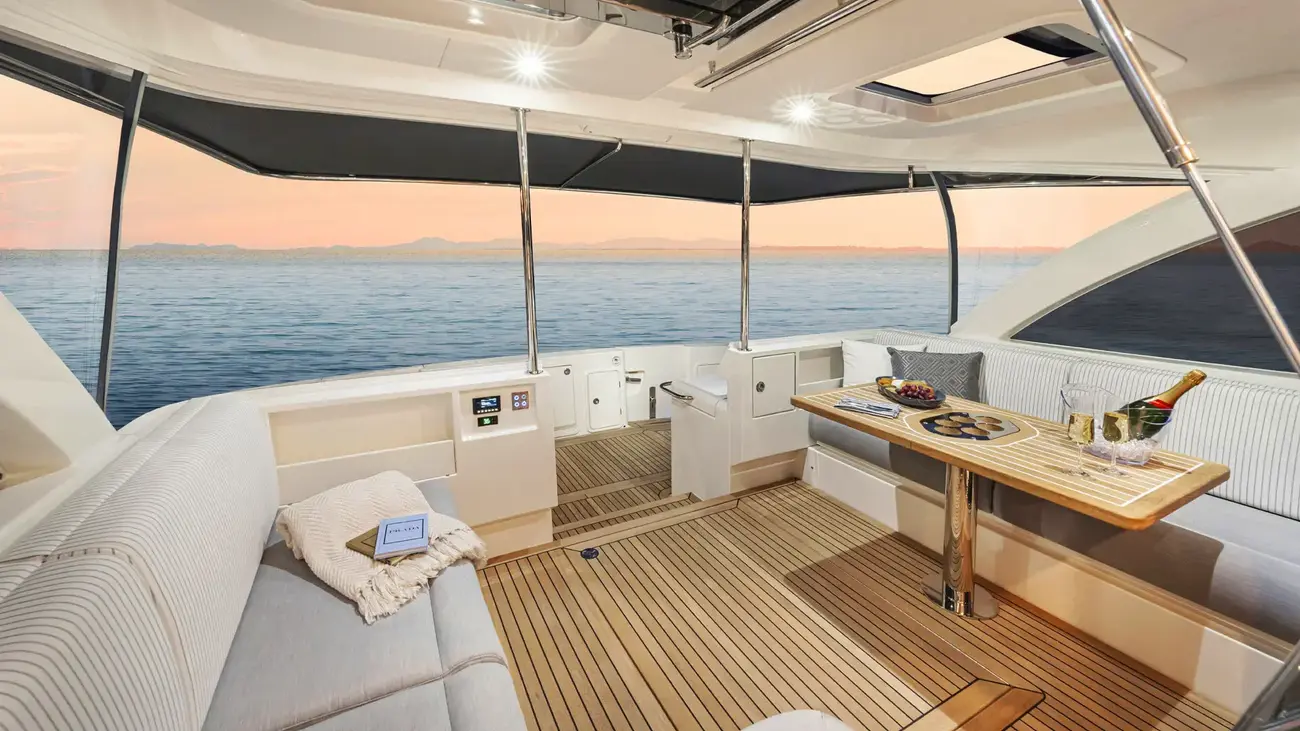 Thumbnail von Riviera 465 Suv